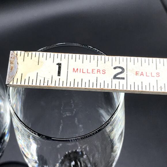 Luminarc of France Signature Black Champagne Flutes Discontinued Set of 4 - Picture 3 of 5